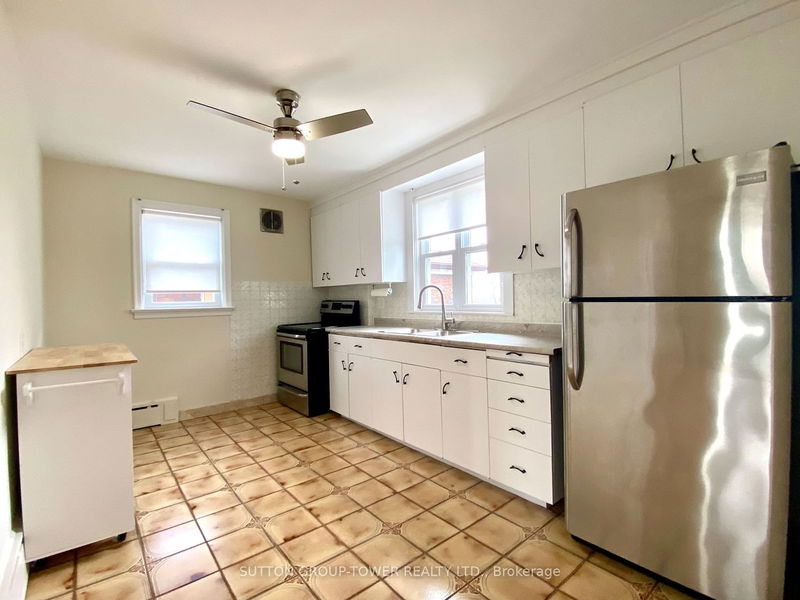 Preview image for 53 Venn Cres, Toronto