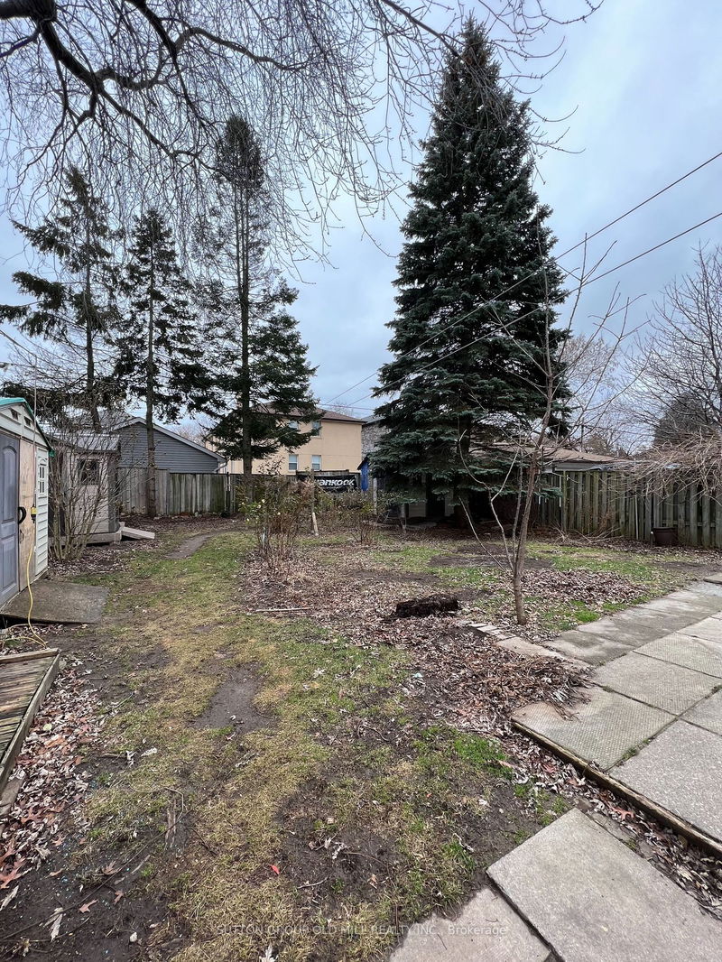 Preview image for 77 James St, Toronto