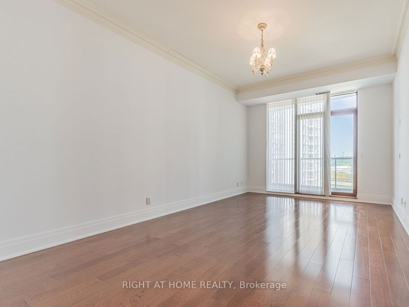 Preview image for 2095 Lake Shore Blvd W #Lph19, Toronto