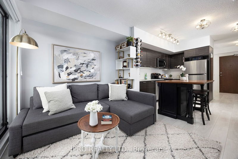 Preview image for 2220 Lake Shore Blvd W #403, Toronto