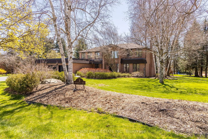 Preview image for 3 Huttonville Dr, Brampton
