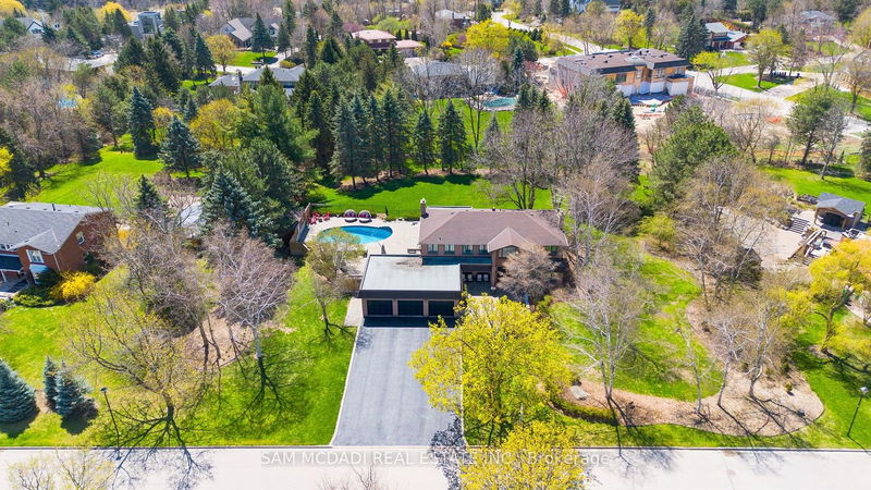 Preview image for 3 Huttonville Dr, Brampton