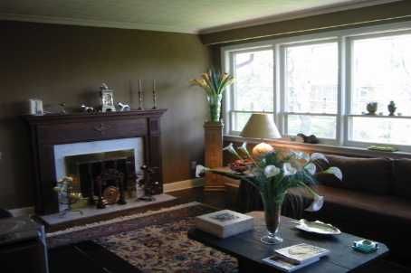 Preview image for 9 Farningham Cres, Toronto