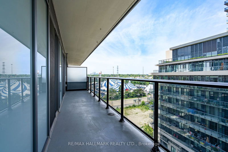 Preview image for 70 Annie Craig Dr #803, Toronto