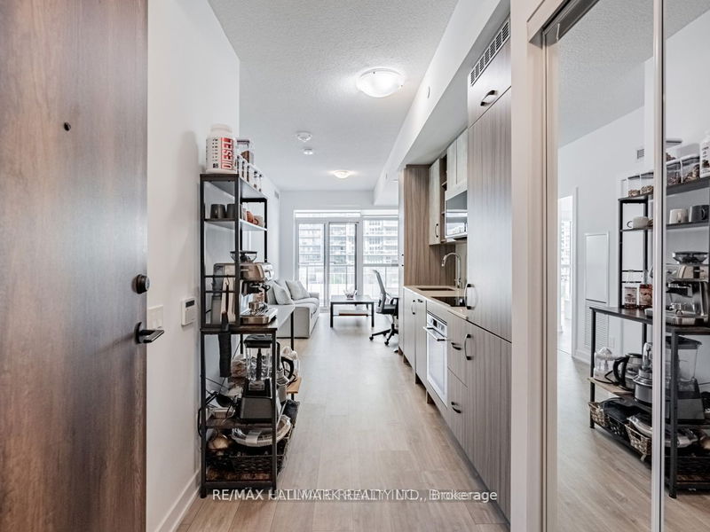 Preview image for 251 Manitoba St #628, Toronto