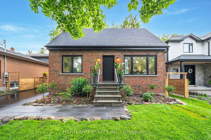 Preview image for 18 Shaver Ave N, Toronto