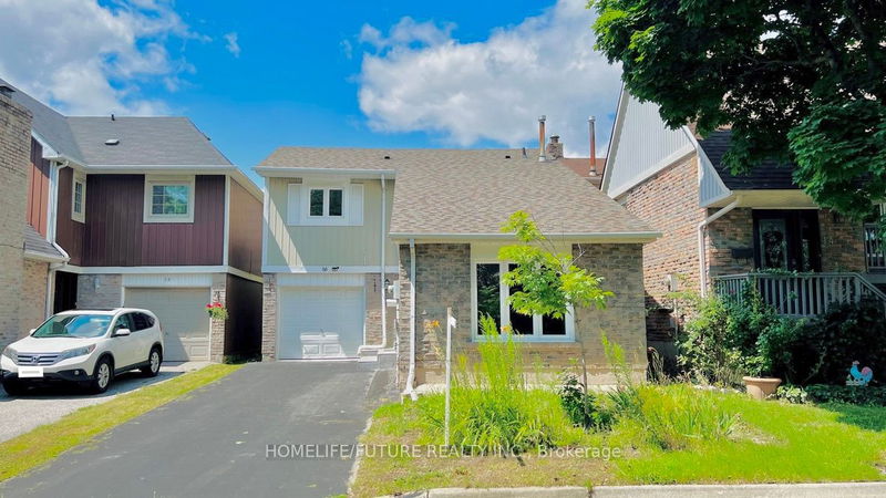 Preview image for 16 Newington Cres, Toronto