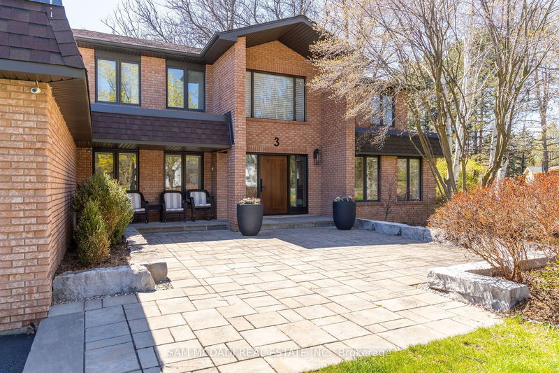 Preview image for 3 Huttonville Dr, Brampton