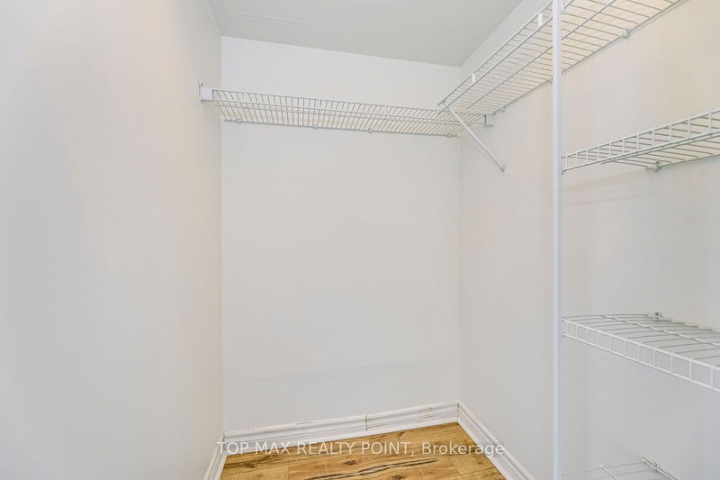 Preview image for 4889 Kimbermount Ave #1505, Mississauga