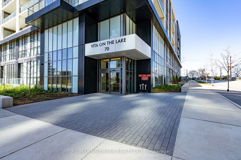Preview image for 70 Annie Craig Dr #803, Toronto