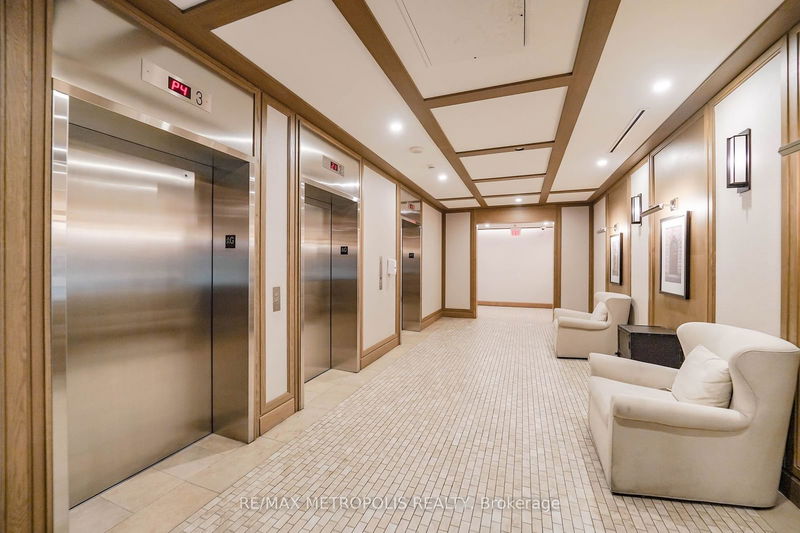 Preview image for 800 Lawrence Ave W #415, Toronto