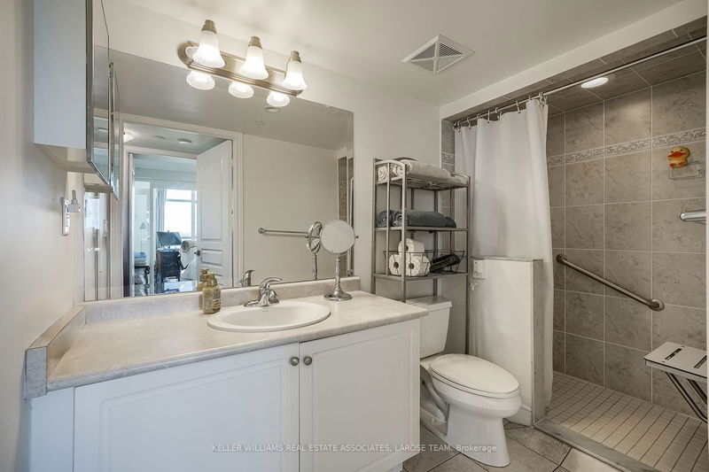 Preview image for 3 Marine Parade Dr #2106, Toronto