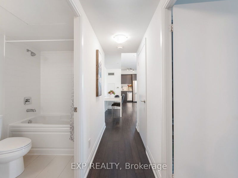 Preview image for 1461 Lawrence Ave W #1605, Toronto