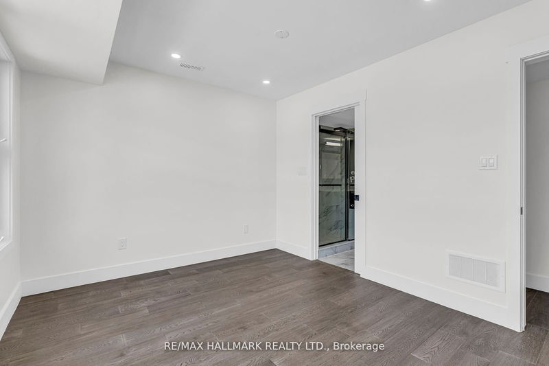 Preview image for 53 Buttonwood Ave, Toronto