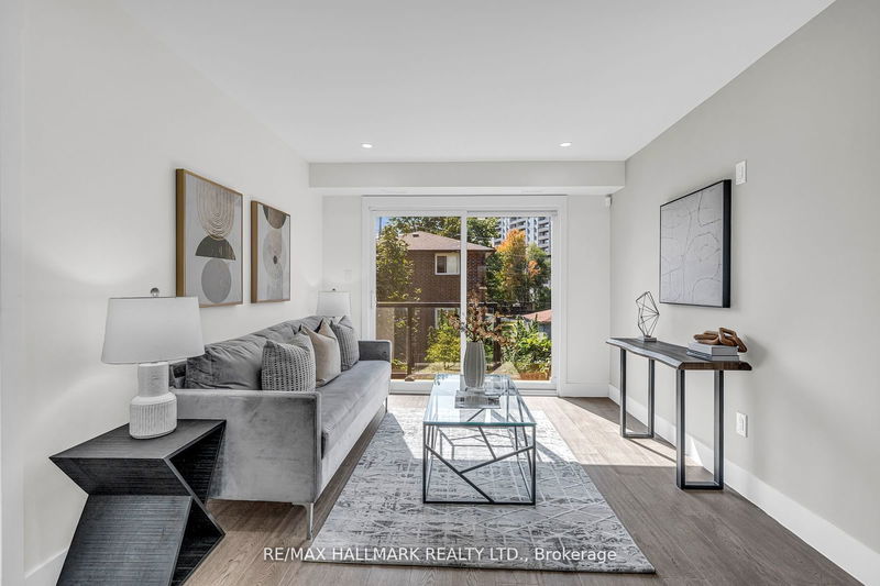 Preview image for 53 Buttonwood Ave, Toronto