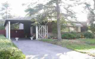 Preview image for 8 Bloomington Cres, Toronto