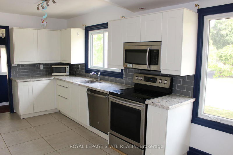 Preview image for 304 Nelson St, Brantford