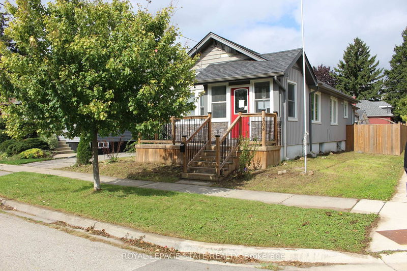 Preview image for 304 Nelson St, Brantford