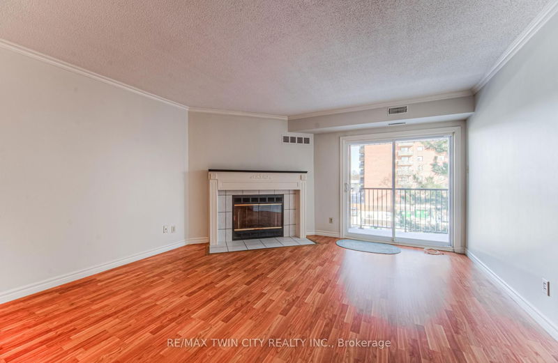 Preview image for 3085 Kingsway Dr #44, Kitchener