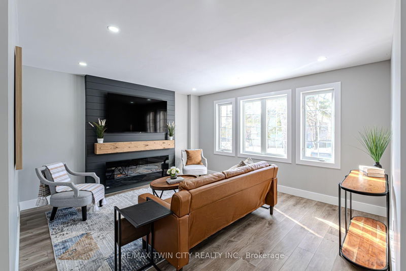 Preview image for 227 Charing Cross St, Brantford