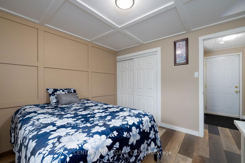 Preview image for 971 Eagle Cres, London South