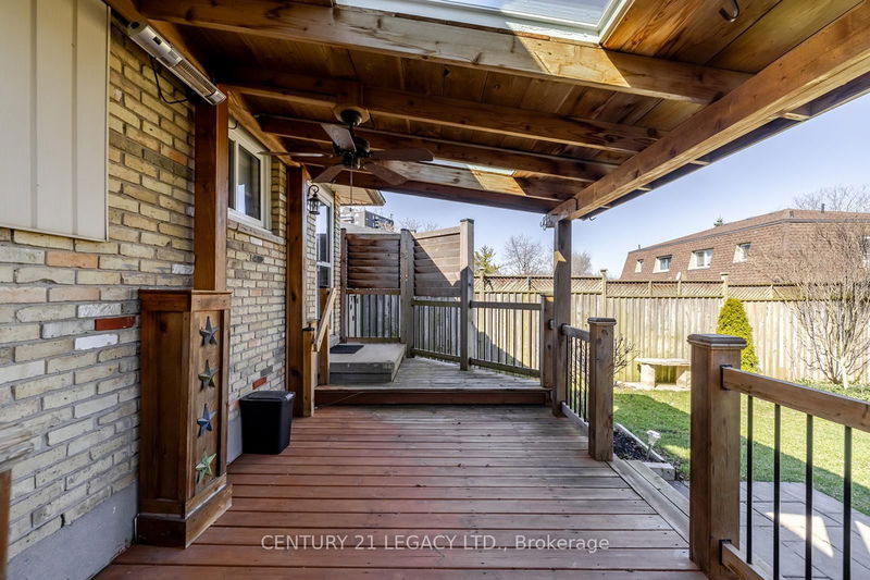 Preview image for 971 Eagle Cres, London South