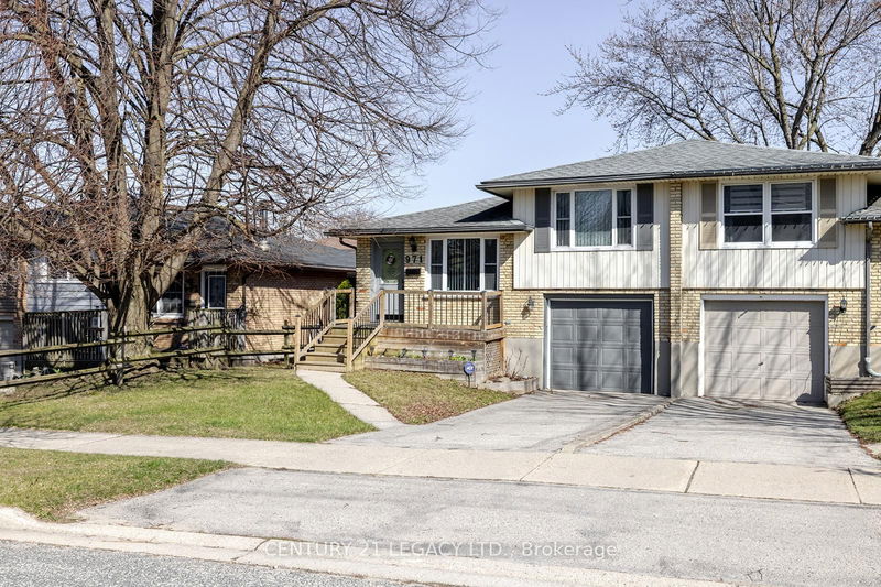 Preview image for 971 Eagle Cres, London South