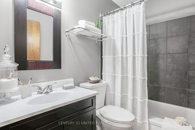Preview image for 29 Clear Lake Crt, Hastings