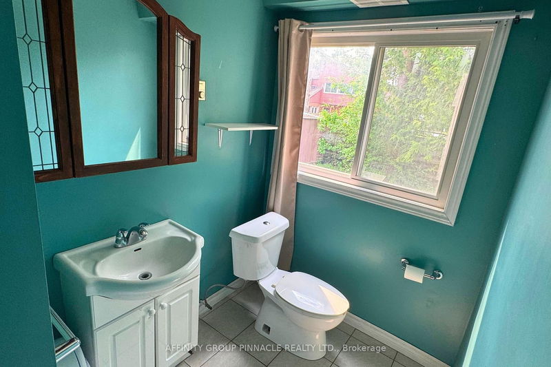 Preview image for 88 Albert St S, Kawartha Lakes