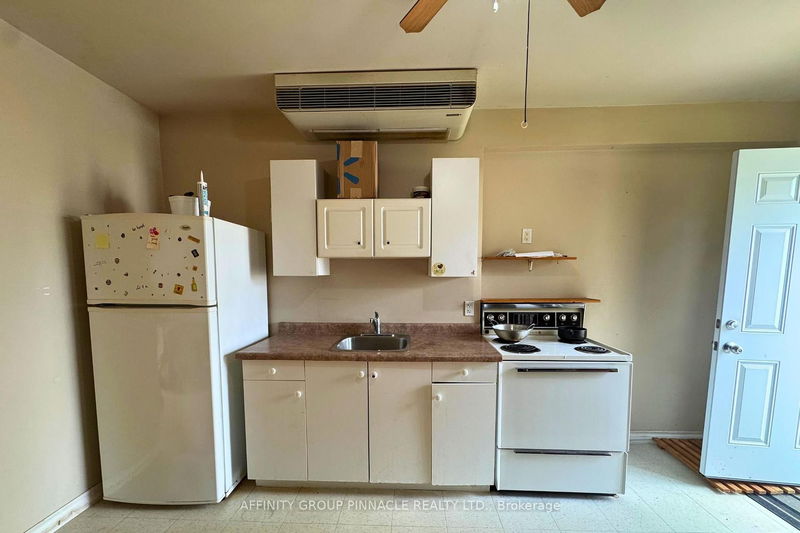 Preview image for 88 Albert St S, Kawartha Lakes