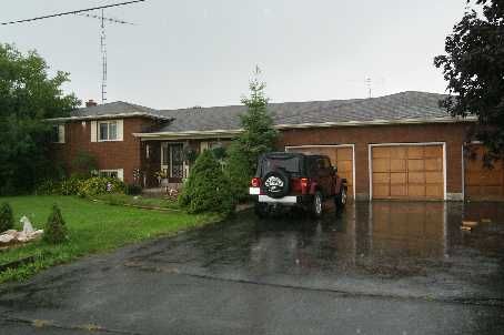 Preview image for 9 Longfield Dr, Kawartha Lakes