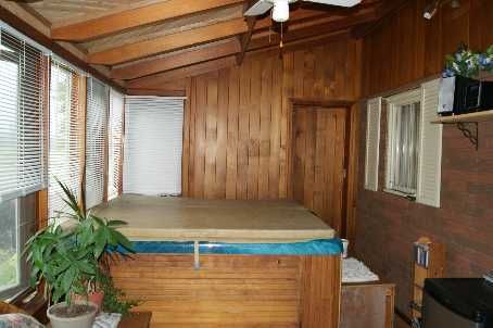 Preview image for 9 Longfield Dr, Kawartha Lakes