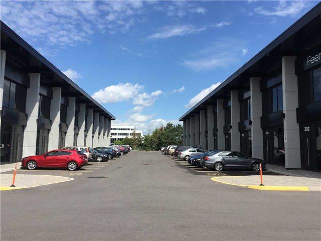Preview image for 2310 St. Laurent Blvd #312, Ottawa