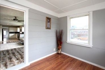 Preview image for 304 Nelson St, Brantford