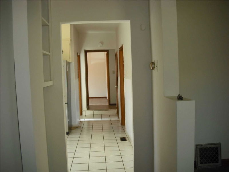 Preview image for 5785 Temperance Ave, Niagara Falls