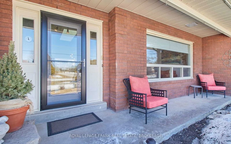 Preview image for 9 Longfield Dr, Kawartha Lakes