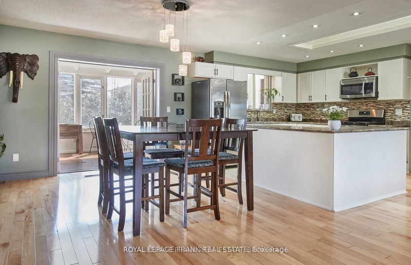 Preview image for 9 Longfield Dr, Kawartha Lakes