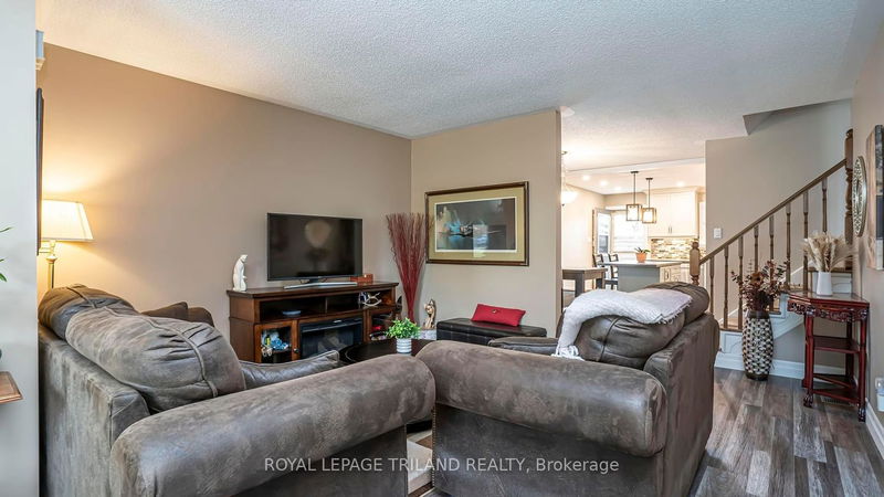 Preview image for 971 Eagle Cres, London