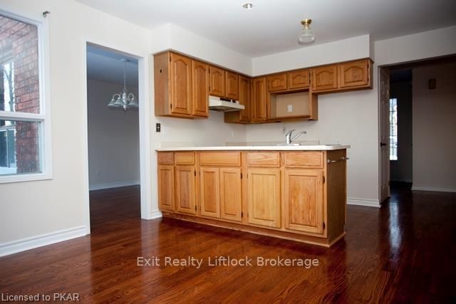 Preview image for 655 Pinewood Drive, Peterborough