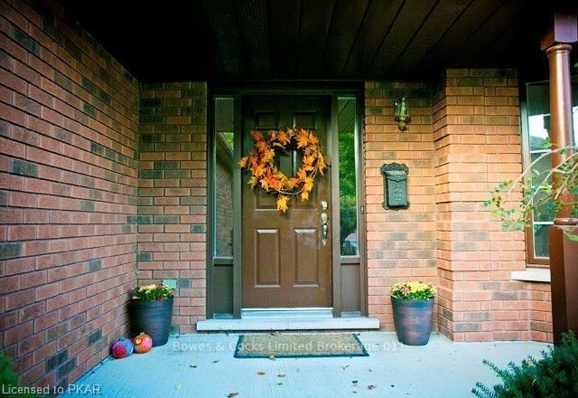 Preview image for 655 Pinewood Dr, Peterborough