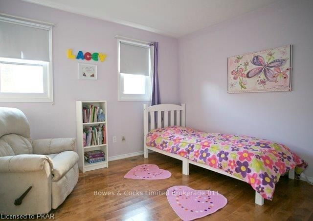 Preview image for 655 Pinewood Dr, Peterborough