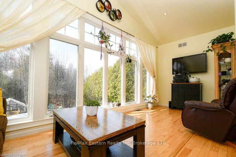 Preview image for 65 Kenedon Dr, Kawartha Lakes