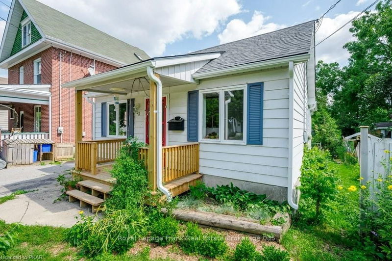 Preview image for 543 Hopkins Ave, Peterborough