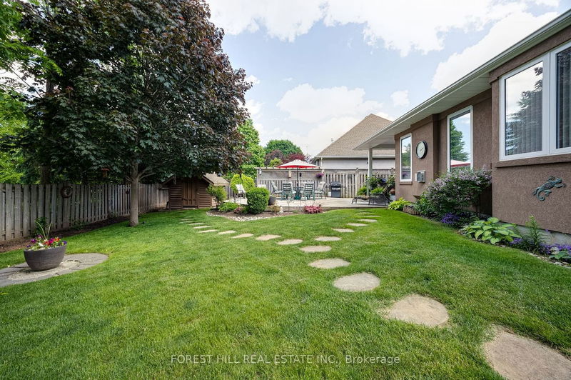 Preview image for 772 Warner Dr N, Niagara-on-the-Lake