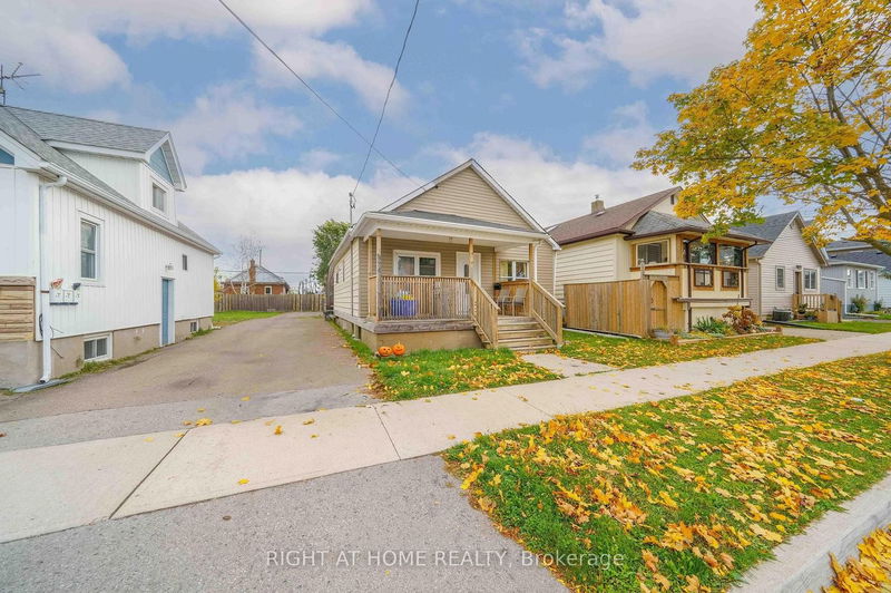 Preview image for 34 Brighton Ave, St. Catharines