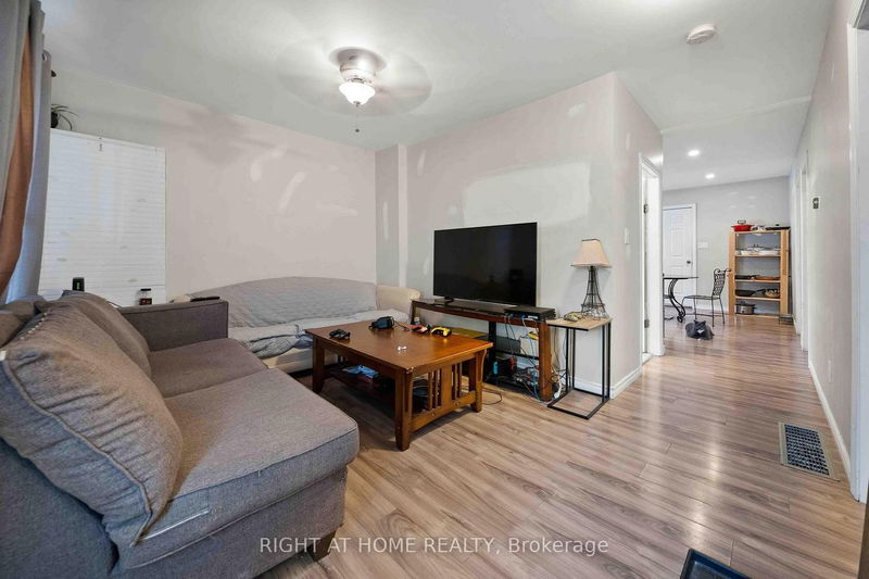 Preview image for 34 Brighton Ave, St. Catharines