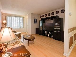Preview image for 971 Eagle Cres, London