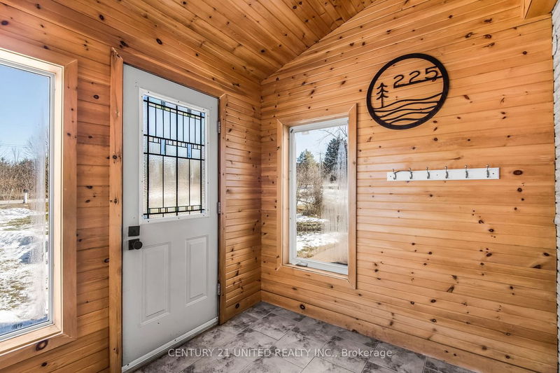 Preview image for 225 Pleasant Pt Rd, Kawartha Lakes