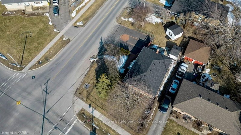 Preview image for 19 SHERWOOD Ave, Loyalist