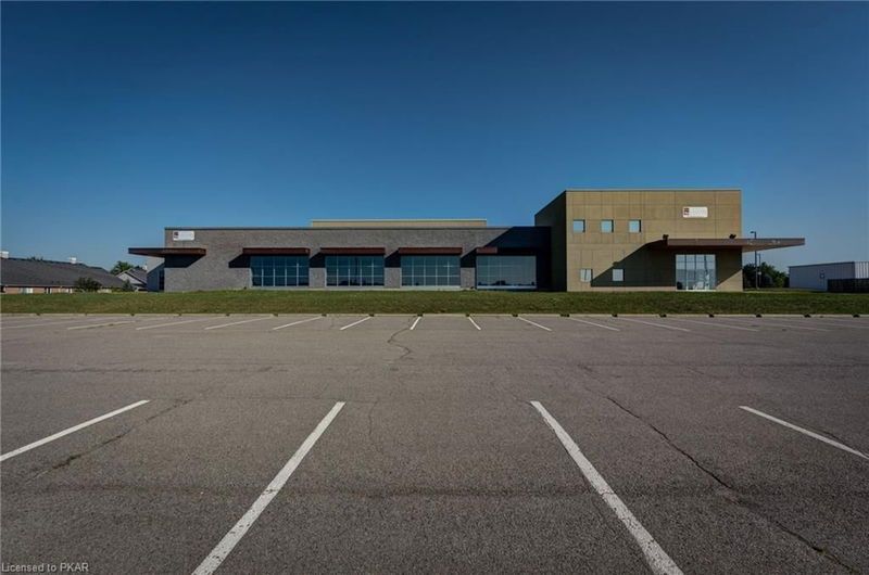 Preview image for 1421 Lansdowne Street, Peterborough